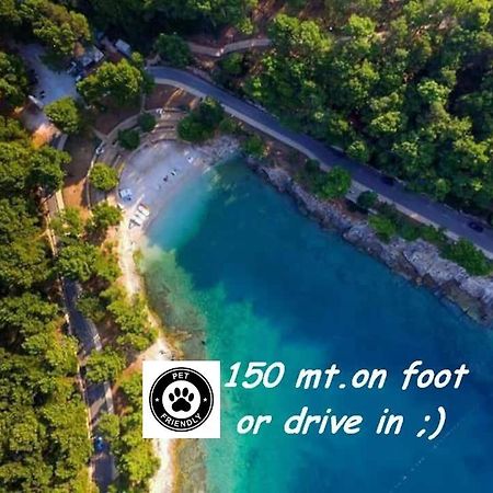 Villa Valkane Pet Friendly 150M From The Stunning Valkane Beach, City Indoor Pools-Fitness And City Mall بولا المظهر الخارجي الصورة